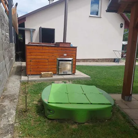 Country house Burg Nad Banskou Stiavnicou *