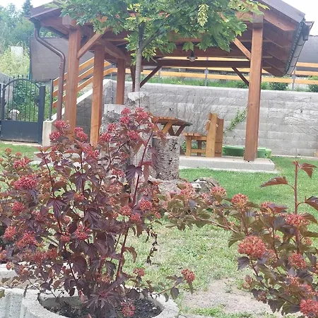Country house Burg Nad Banskou Stiavnicou *