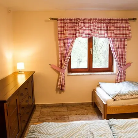 Country house Burg Nad Banskou Stiavnicou Stiavnicke Bane